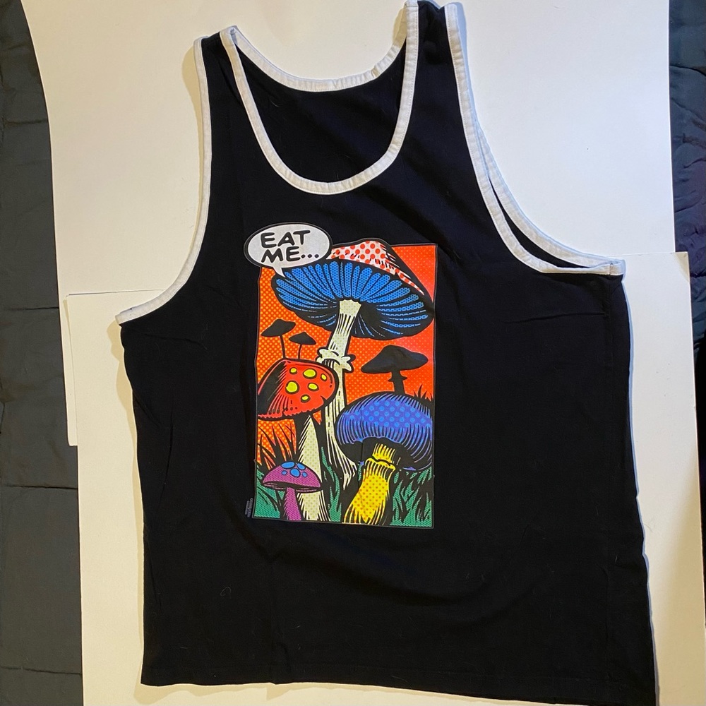 Liquid Blue Tank top, no tags, SZ XL, GUC, glows in the dark! Eat Me, mushroom - Picture 2 of 7